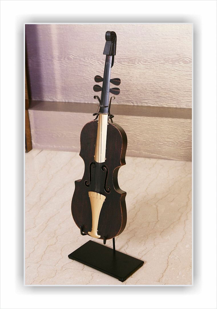 Violin Statue Display Ornament for Home Decor in Copper Finish